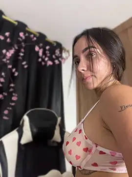 Scarlett05 online show from July 14, 2:05 am