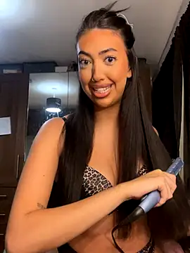 Miss lunaxx online show from November 27, 5:16 pm