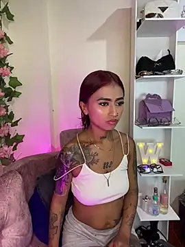 Dirty isabella18 online show from June 16, 12:33 am