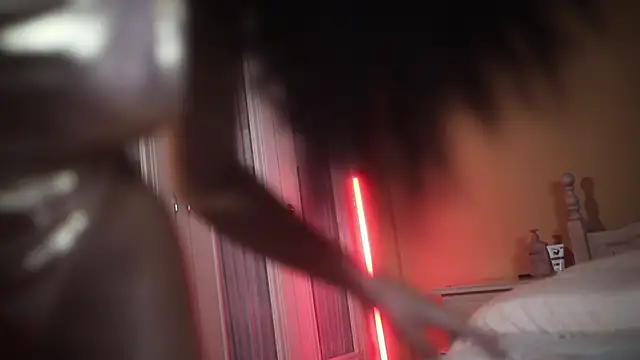 suzysuza online show from September 24, 3:55 pm