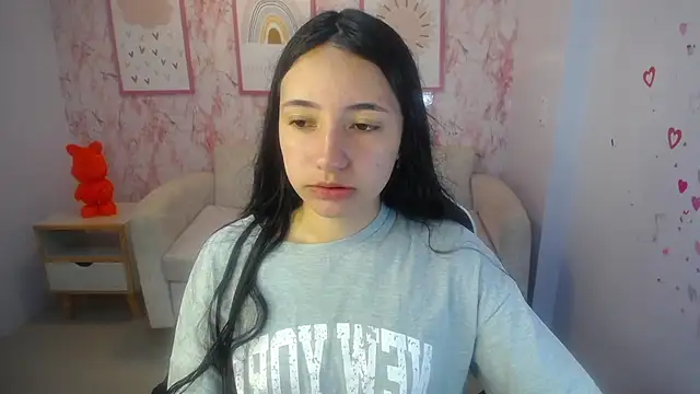 Snapshot of Kylie_ch1 chatting on September 23, 10:46 am Kylie ch1 online show from September 23, 10:46 am