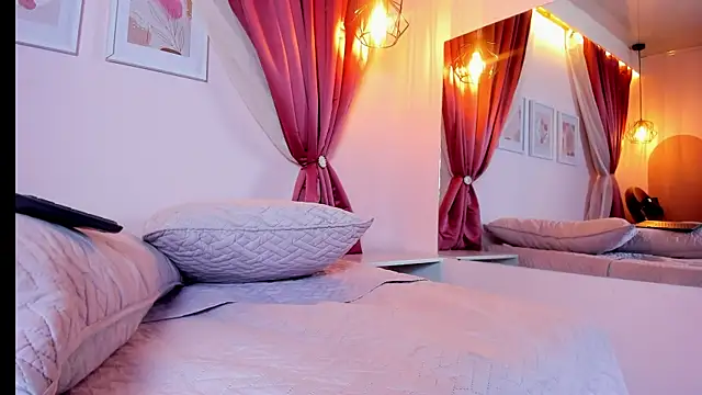 DaliaRahal online show from February 7, 6:23 pm