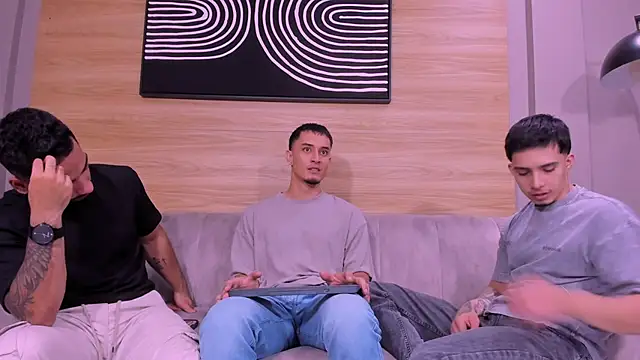 mike friends online show from July 5, 1:56 am
