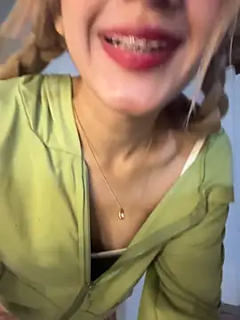 SweetBunnyGF online show from September 25, 12:43 am