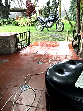 AliceMrtnz online show from December 2, 8:55 pm