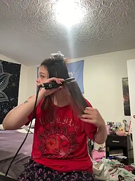 kykyloves online show from March 16, 4:22 pm