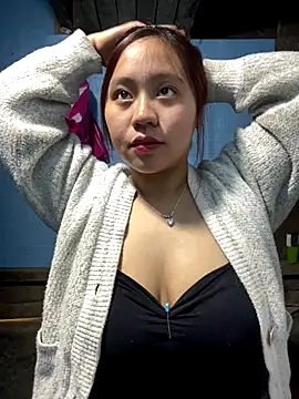 maianhcute online show from December 23, 6:39 am