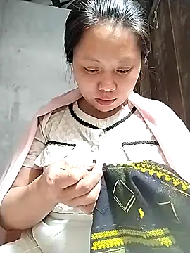 venu00 online show from March 5, 2:02 pm