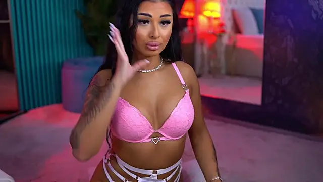 ArabellaPosh online show from October 10, 5:34 am