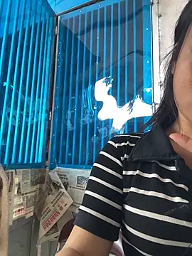 Clara8899 online show from December 4, 1:30 am