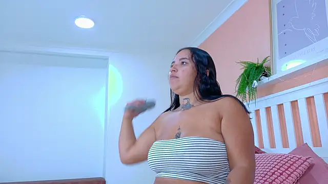 BriannaBennett   online show from September 11, 9:04 pm