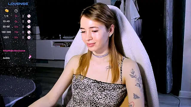 ZoyaMill online show from February 26, 7:18 am