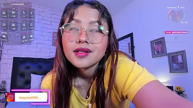 Snapshot of MAYASMITH__ chatting on September 9, 4:56 am MAYASMITH online show from September 9, 4:56 am