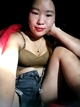 Snapshot of lylylove chatting on October 16, 12:19 pm lylylove online show from October 16, 12:19 pm