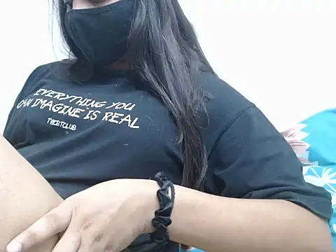 Vaani Singha online show from October 13, 7:49 pm