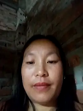 miss-su online show from April 27, 2:36 pm