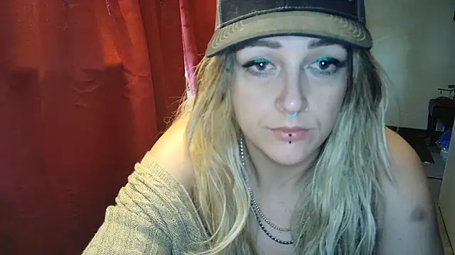 cutiekayls online show from July 20, 1:46 pm