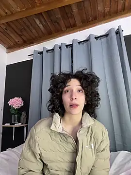 TeensNews18 online show from February 17, 11:31 am