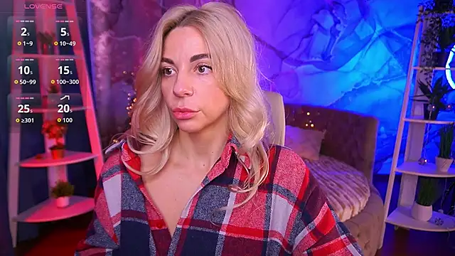 BellaRayyy online show from March 6, 6:52 am