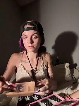 ittybittymeryssa online show from November 9, 1:07 pm