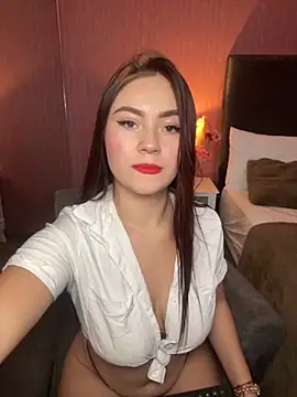 Alahia Monroe online show from October 20, 7:39 pm