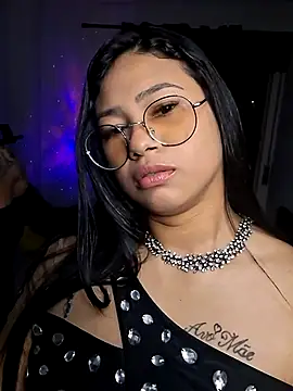 Tigresa23 online show from May 3, 4:05 am