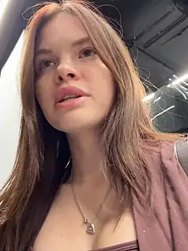SMELLSEX online show from June 7, 5:42 pm