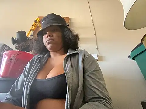 princesslivv online show from January 6, 9:07 pm