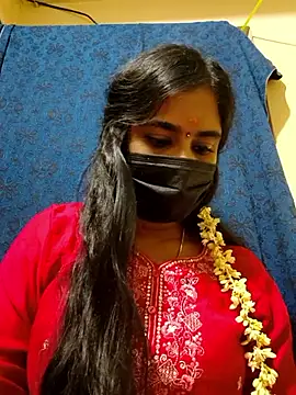 mini-queen online show from December 19, 11:46 am