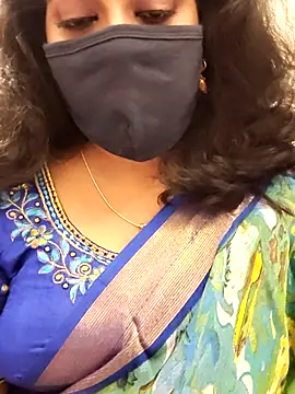 saritha29 online show from September 30, 5:18 pm