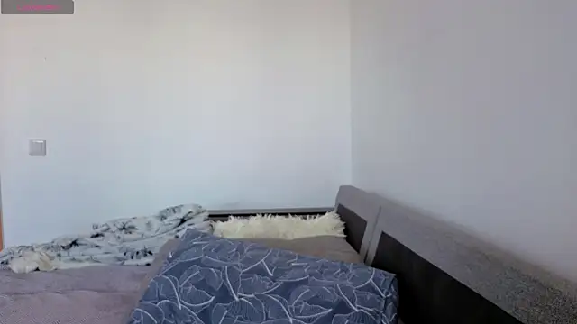Ericha Stone online show from May 6, 2:59 am