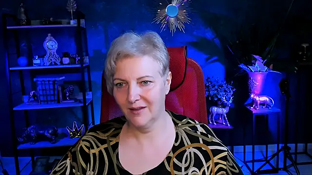Snapshot of MaryMogan chatting on October 13, 12:41 pm MaryMogan online show from October 13, 12:41 pm