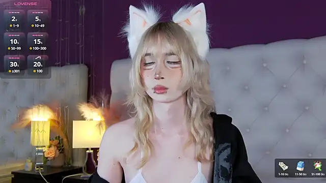 cutetomie online show from July 11, 9:15 pm