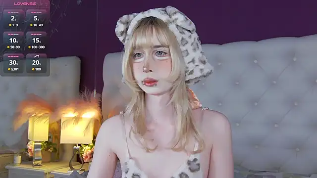 cutetomie online show from August 2, 9:07 pm