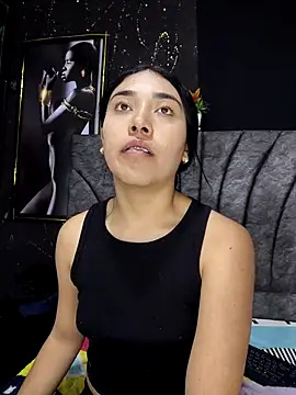 Snapshot of AmberGold- chatting on September 19, 11:15 pm AmberGold- online show from September 19, 11:15 pm