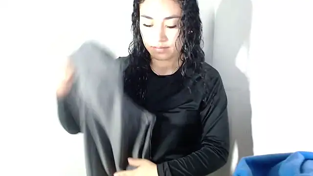 AmberGold- online show from December 3, 8:38 am