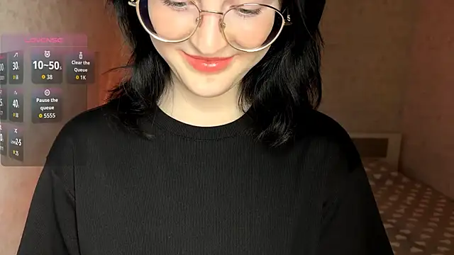 FakeLamb online show from March 17, 9:19 pm