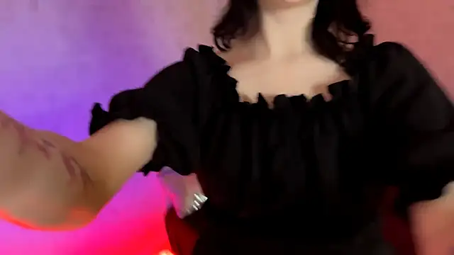 FakeLamb online show from March 3, 9:21 pm