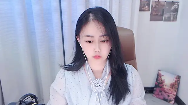 BOBO-jiang online show from October 19, 2:52 pm