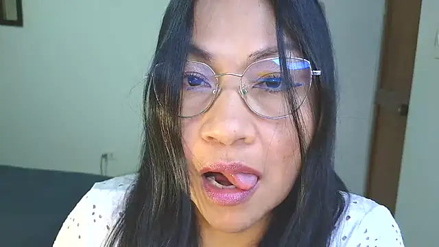 LissafeetHott online show from June 30, 11:48 pm