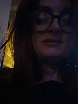 Snapshot of IrishmilfAnna chatting on October 2, 7:52 pm IrishmilfAnna online show from October 2, 7:52 pm