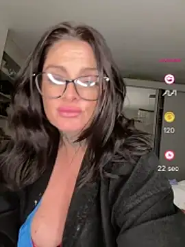 IrishmilfAnna online show from May 1, 12:14 am