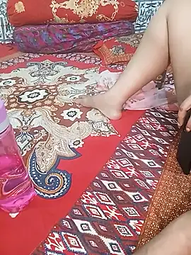 Tanisha-Chy online show from July 25, 6:26 pm