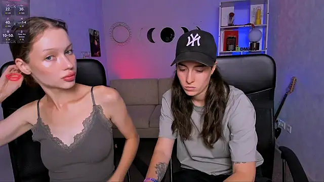 khloebeauty online show from July 18, 7:16 pm
