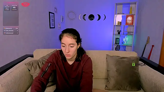 khloebeauty online show from December 17, 10:58 pm