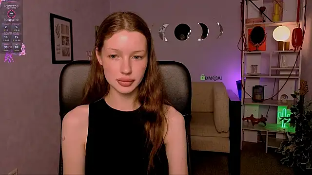 khloebeauty online show from June 18, 9:14 am
