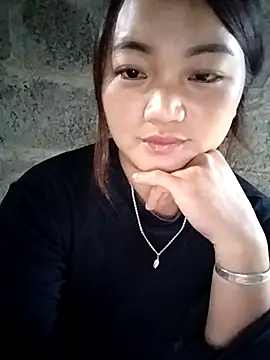 Snapshot of lusy-000 chatting on October 15, 8:39 am lusy-000 online show from October 15, 8:39 am