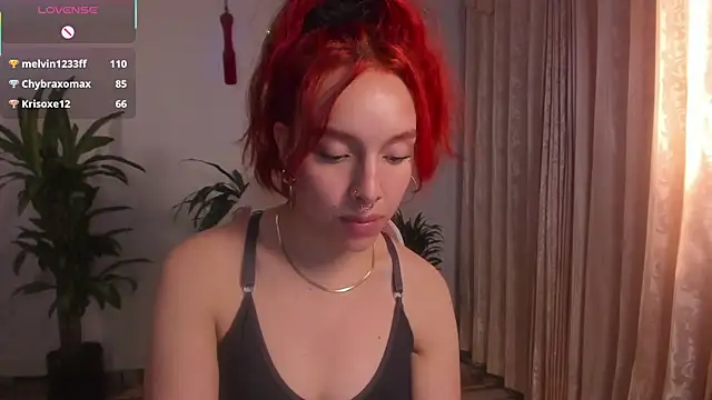 Snapshot of bri_von_dhara__ chatting on October 6, 1:28 pm bri von dhara online show from October 6, 1:28 pm