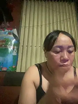 Snapshot of Dunmii chatting on October 6, 12:00 pm Dunmii online show from October 6, 12:00 pm