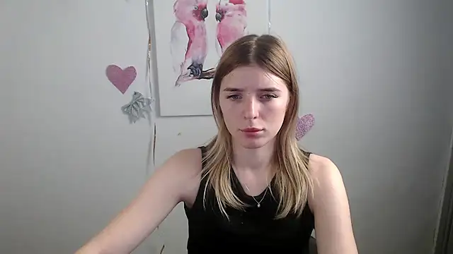 JuiceLips   online show from January 18, 2:24 pm